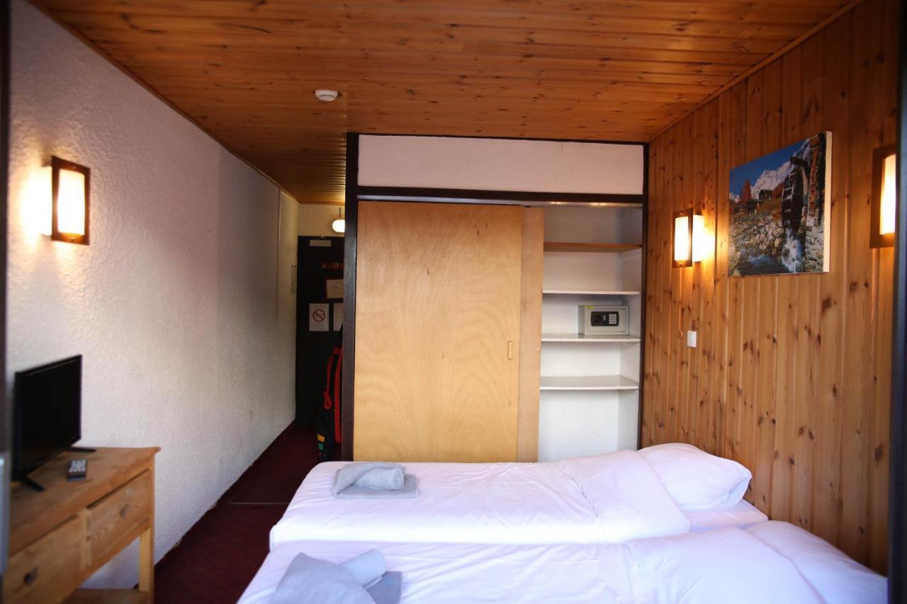 Hotel Le Cairn Les Deux Alpes Exterior foto